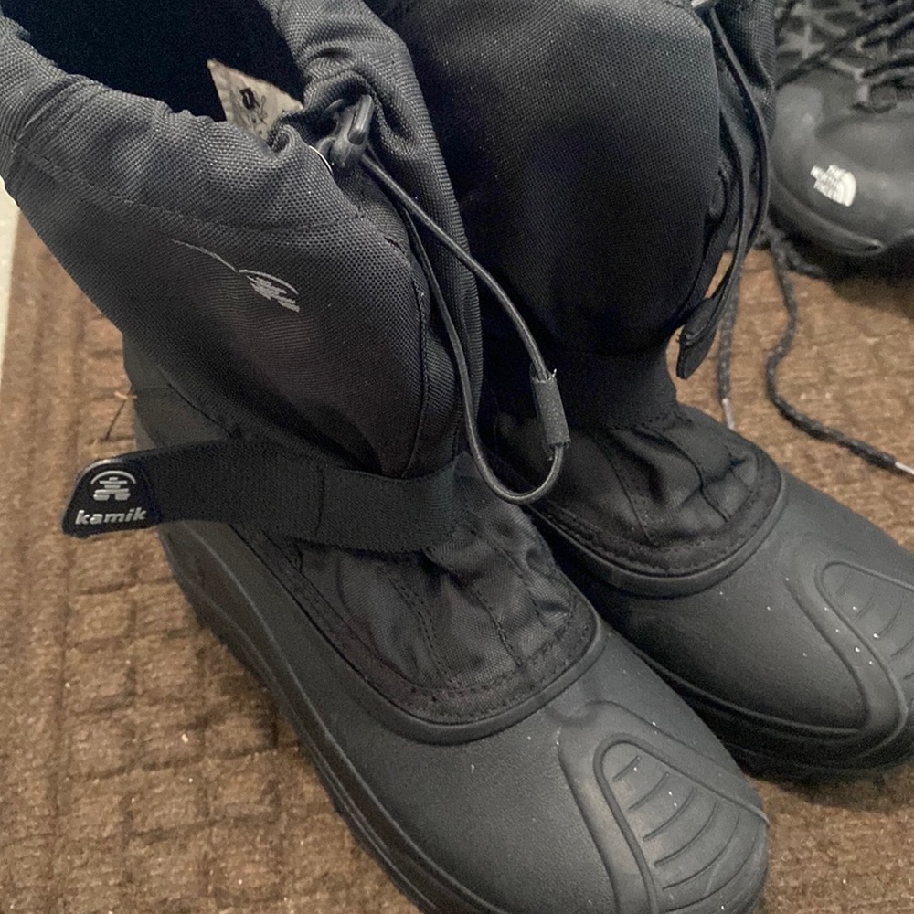 Kamik snow boots
